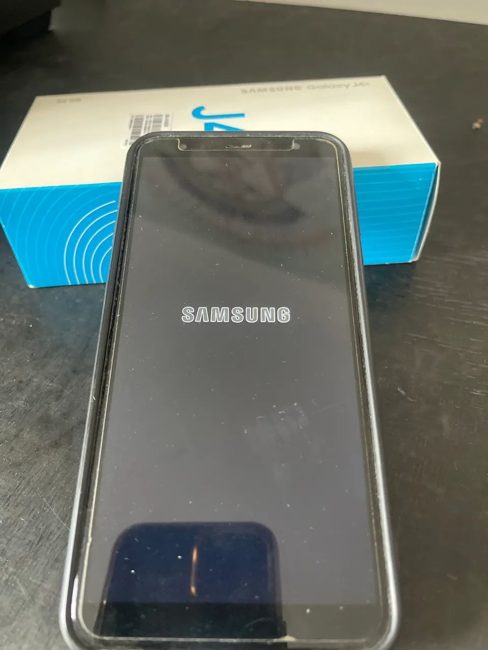 Celular semi novo J4+ sansung  - Foto 3