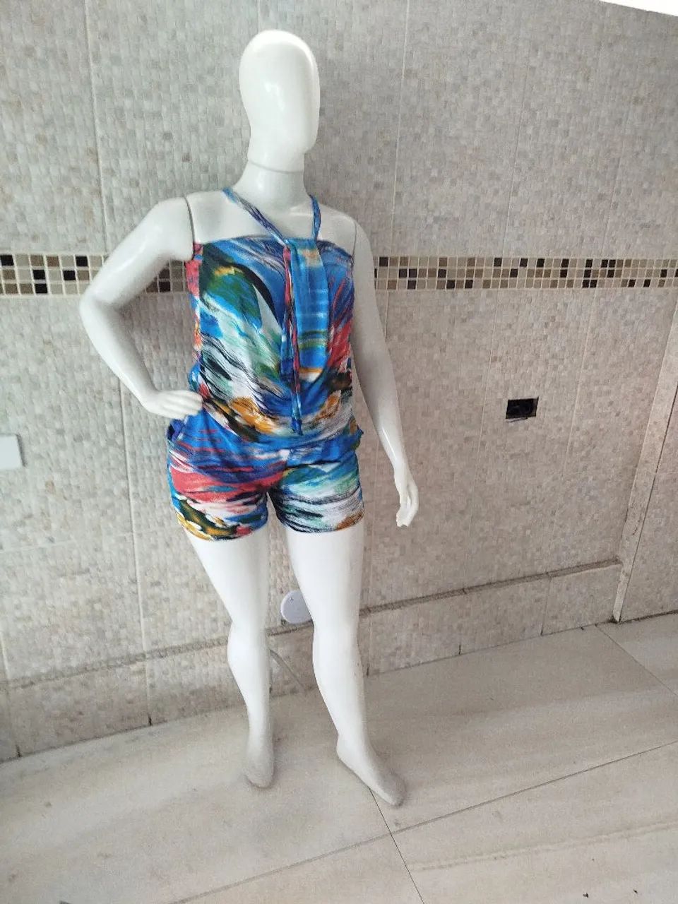 Manequim feminino  - Foto 2