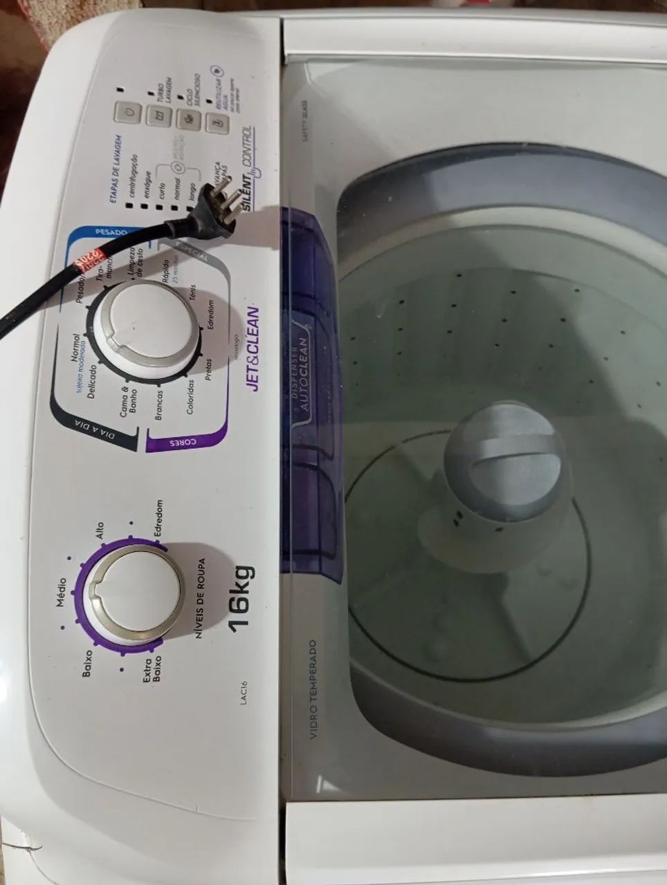 MÁQUINA DE LAVAR ELETROLUX 16KG SEMI NOVA ACEITO CARTÃO DOU GARANTIA FAÇO A ENTREGA  - Foto 4