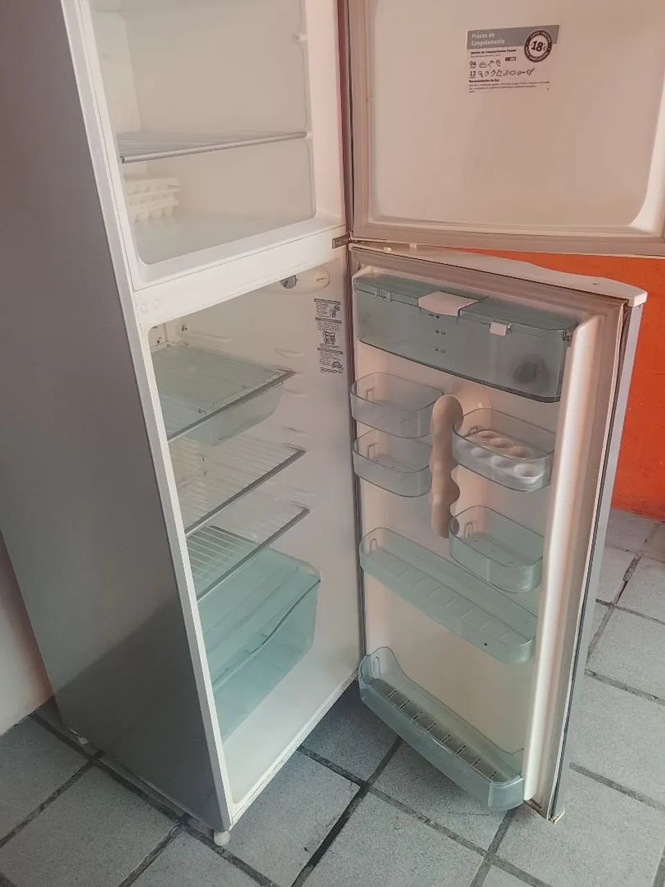 Geladeira Eletrolux  - Foto 2