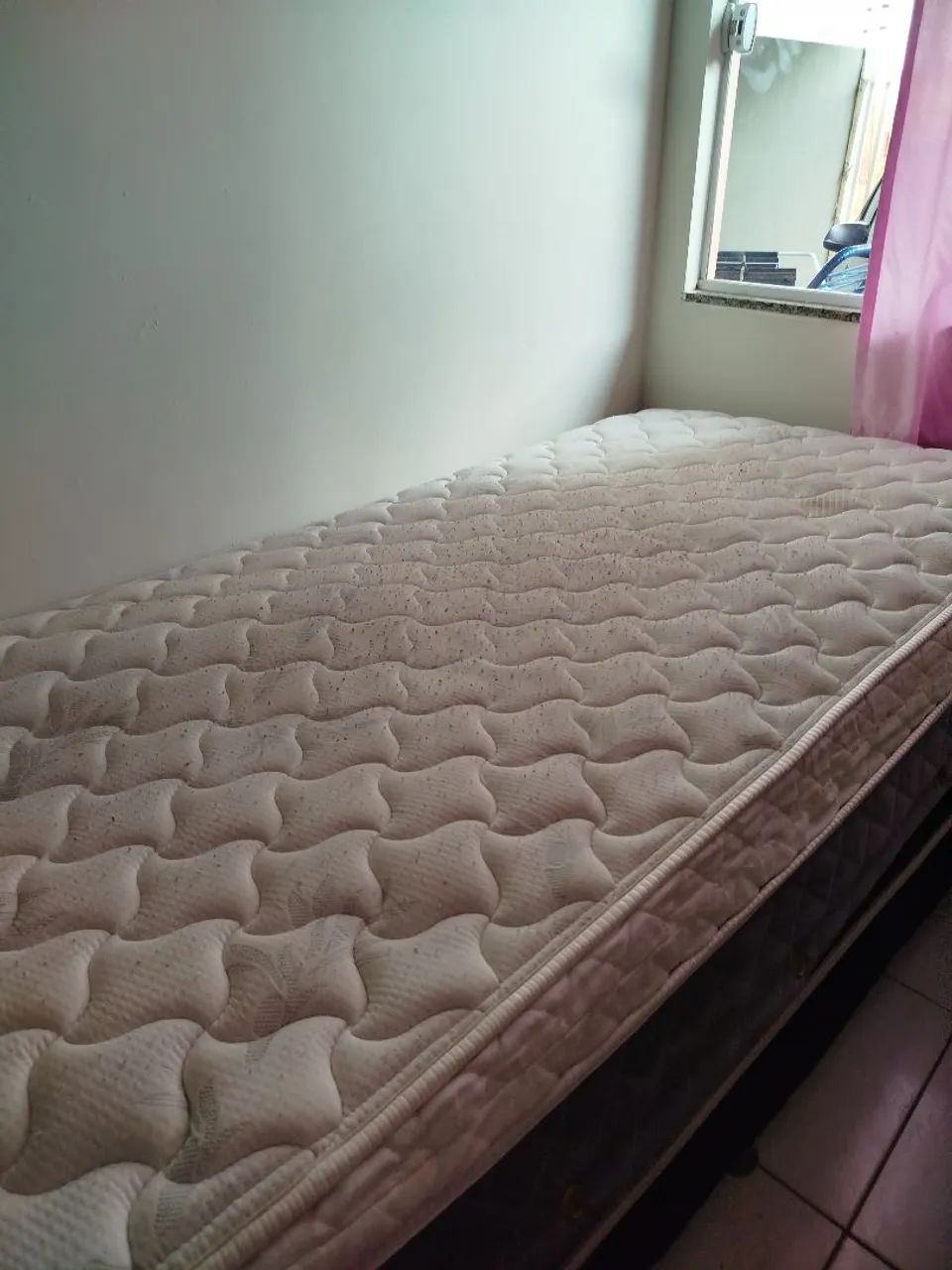 Vendo colchão de molas solteiro  - Foto 2
