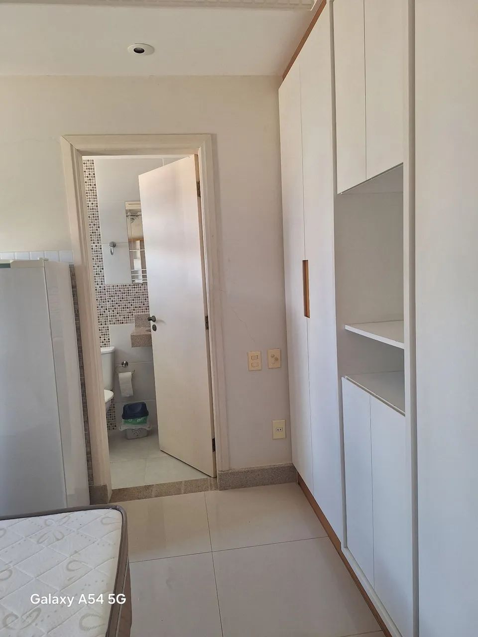 Aluguel quarto/suite mobiliado - Foto 2