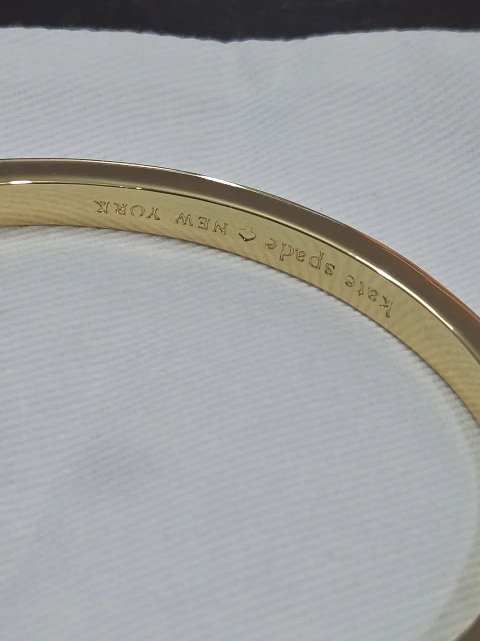 Bracelete Kate Spade Dourado e Branco  - Foto 3