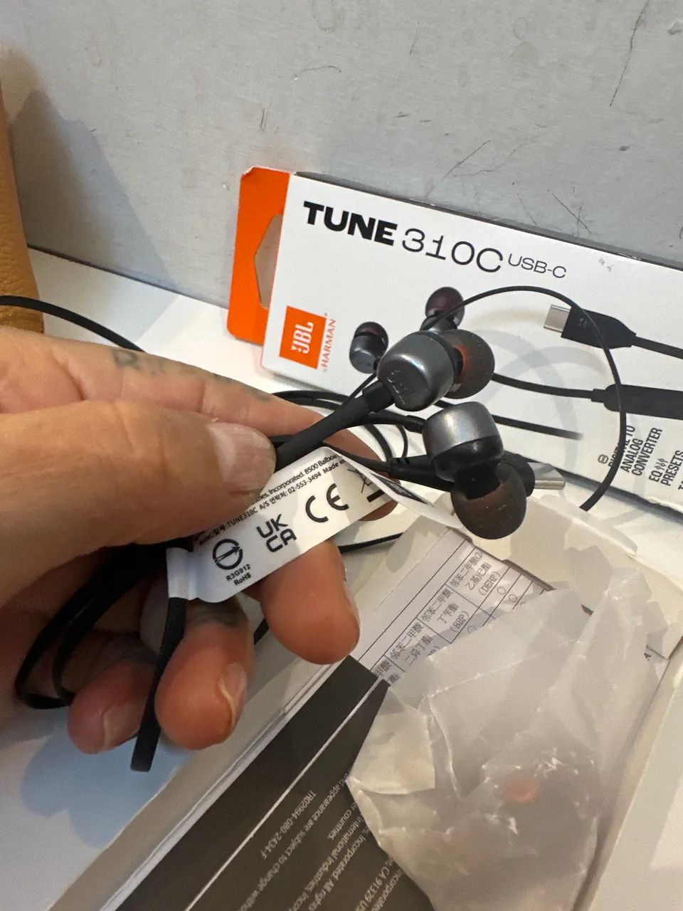 Fone de ouvido JBL Novo