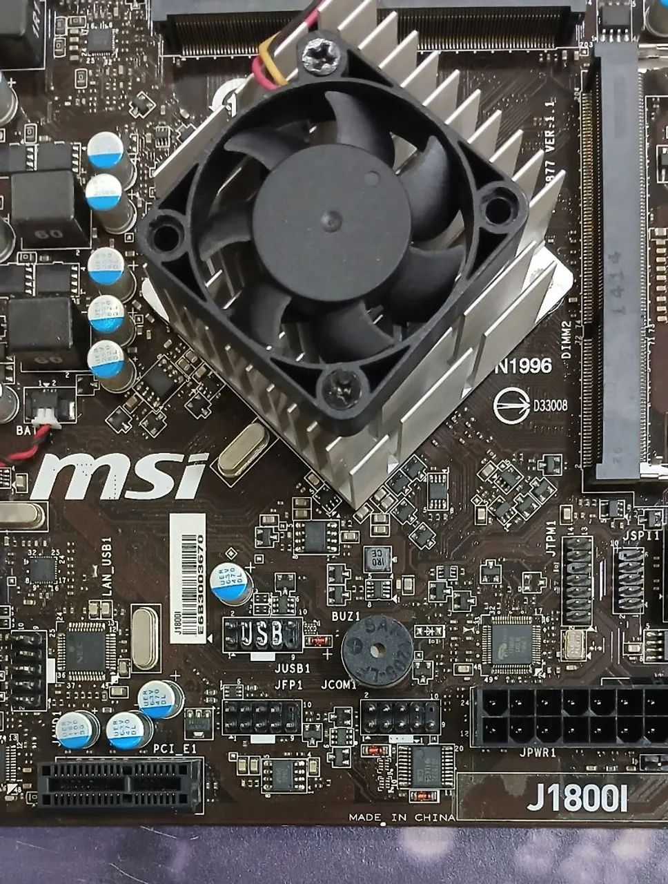 Placa mãe  Msi J1800L - Foto 2