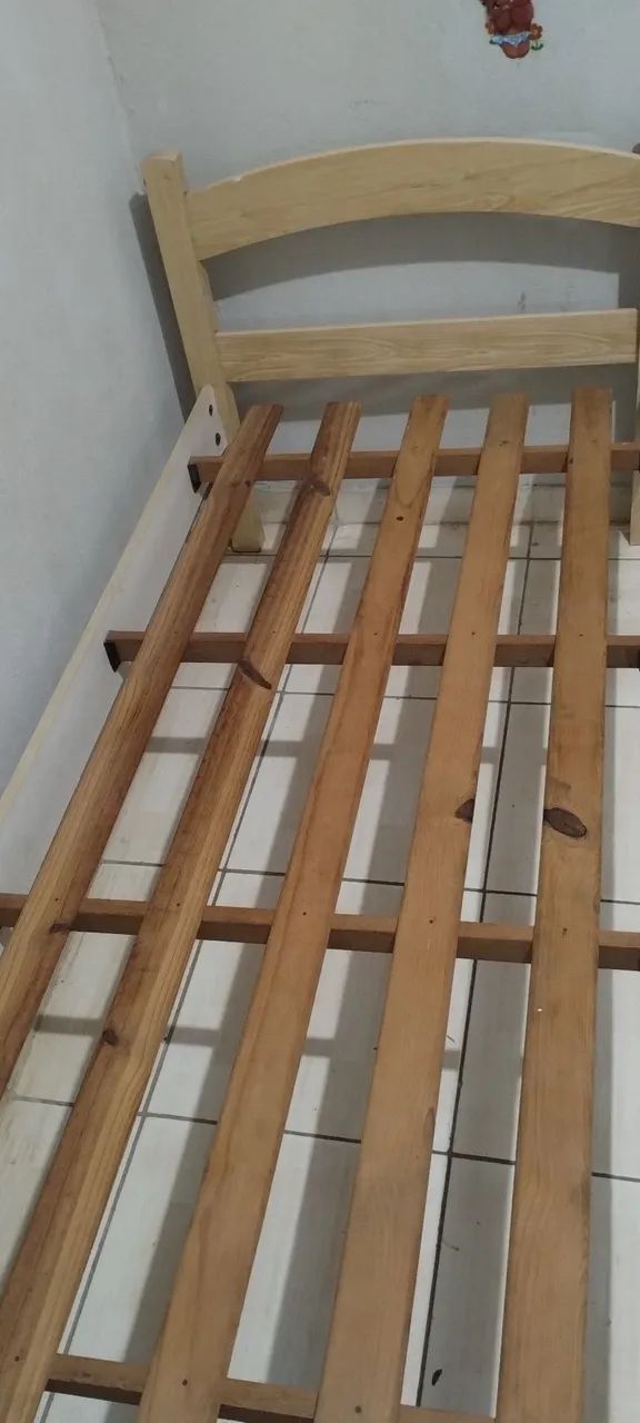 Cama de solteiro 