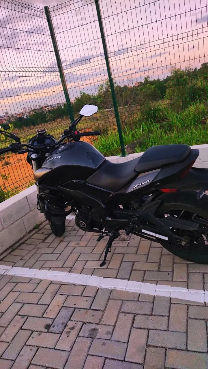 Bajaj 400 - Foto 4