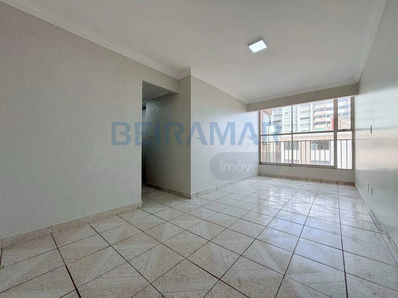 Edifício San Marteen | Apartamento de 2 Quartos e Sala Ampla na CNB 05  Taguatinga Norte