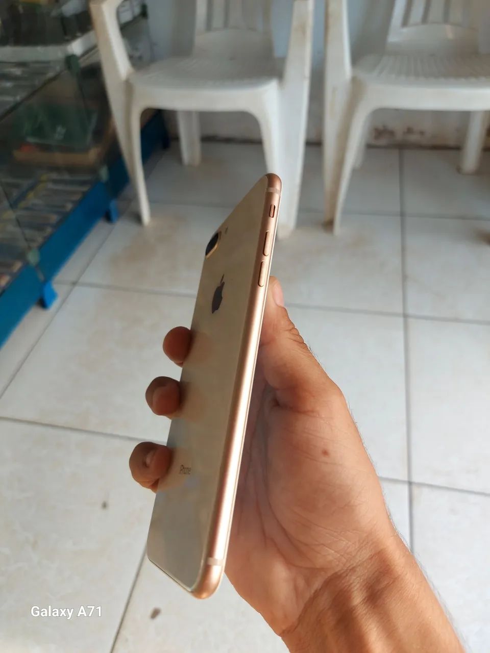 Iphone 8plus 600$ perfeito funcionamento  - Foto 4