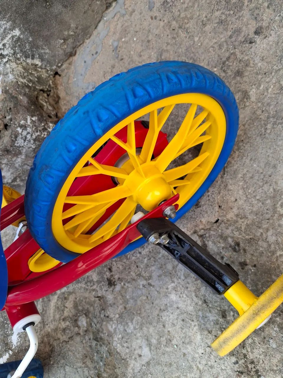 Bicicleta aro 14 - Foto 2
