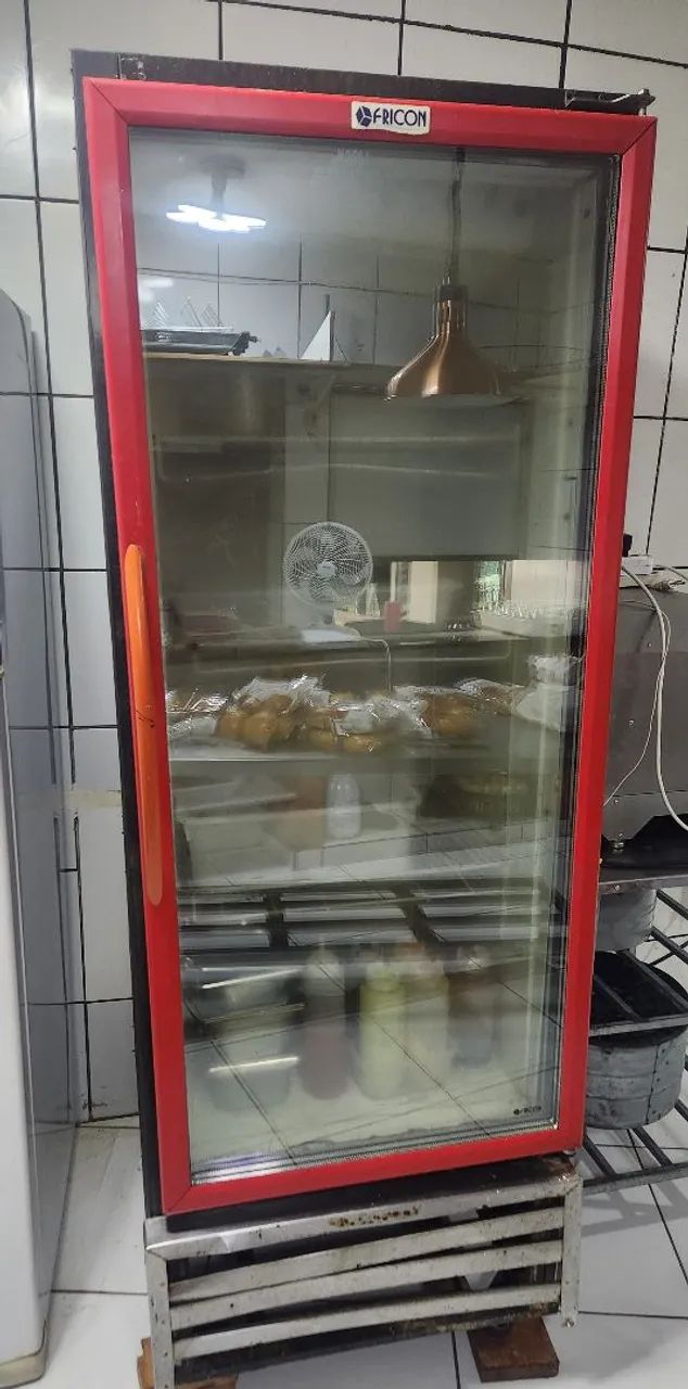 Expositor refrigerado vertical