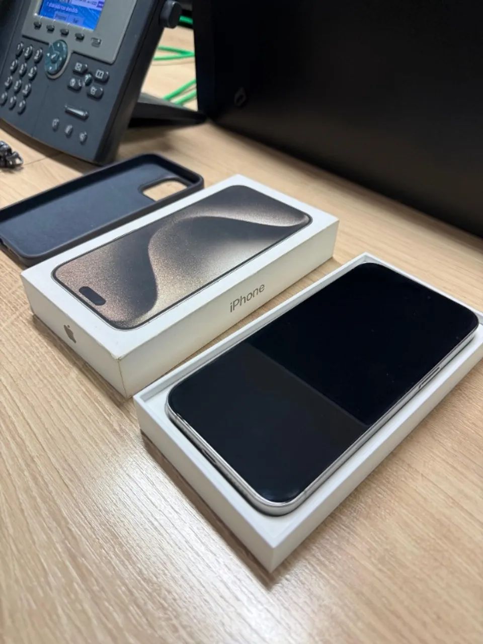 VENDO IPHONE 15 PRO MAX 256GB - Foto 3