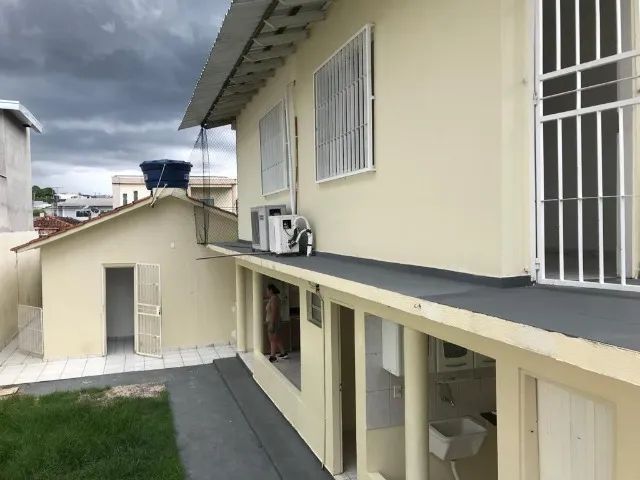 Casa com piscina 3 quartos - Foto 2
