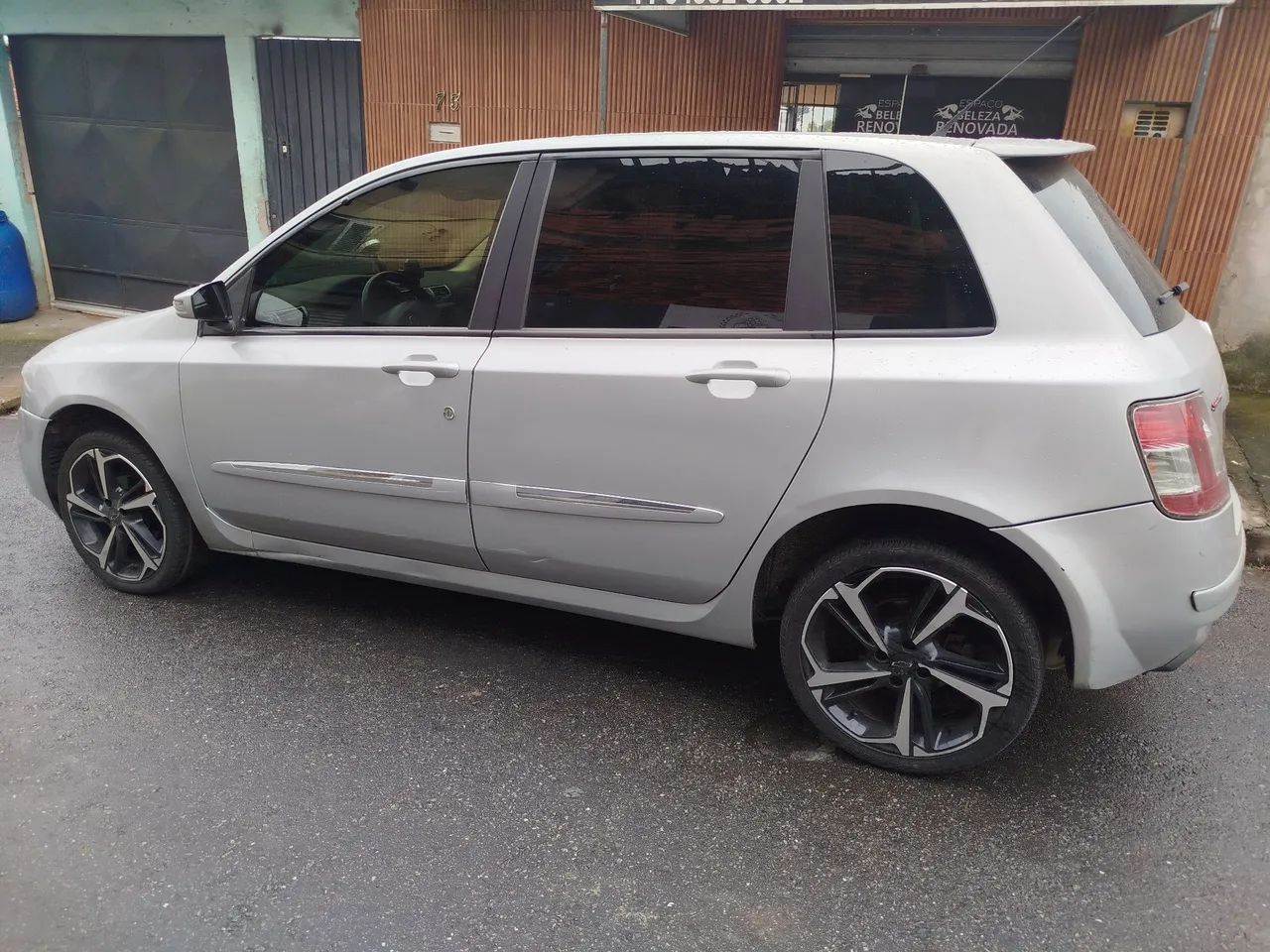 Fiat Stilo Dualogic 1.8 Sporting Flex 8V 5P 2010 - Foto 4