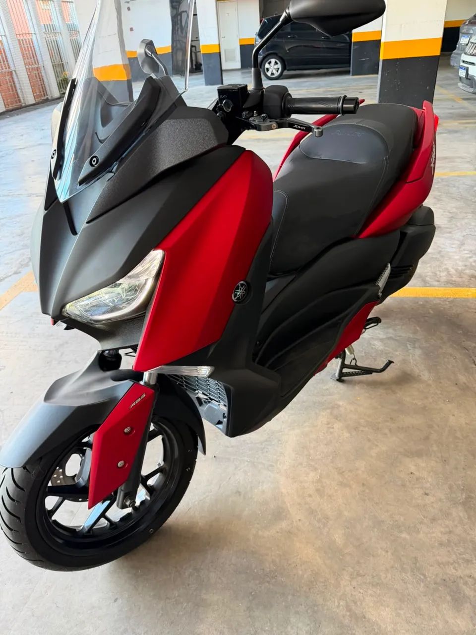 XMax - Foto 2