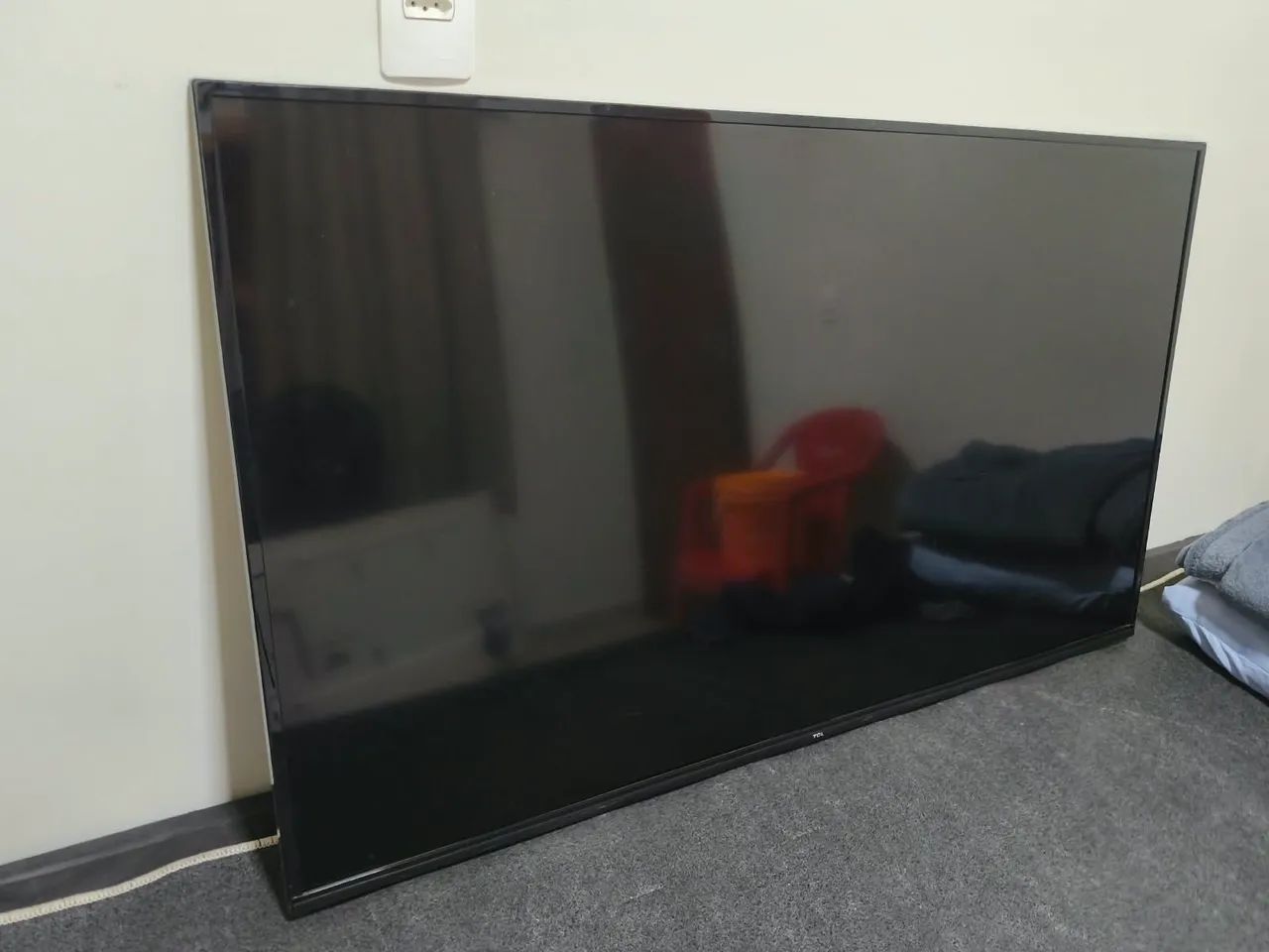 Tv tcl smart para retirar peças 