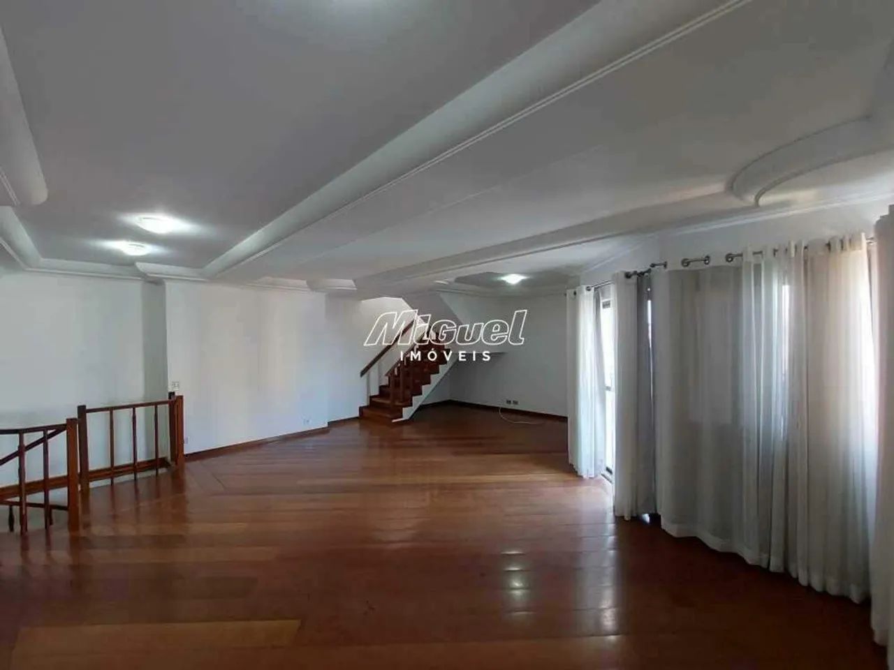 Apartamento, para aluguel, Centro - 4 quartos Condomínio Edifício Roma - Piracicaba/SP