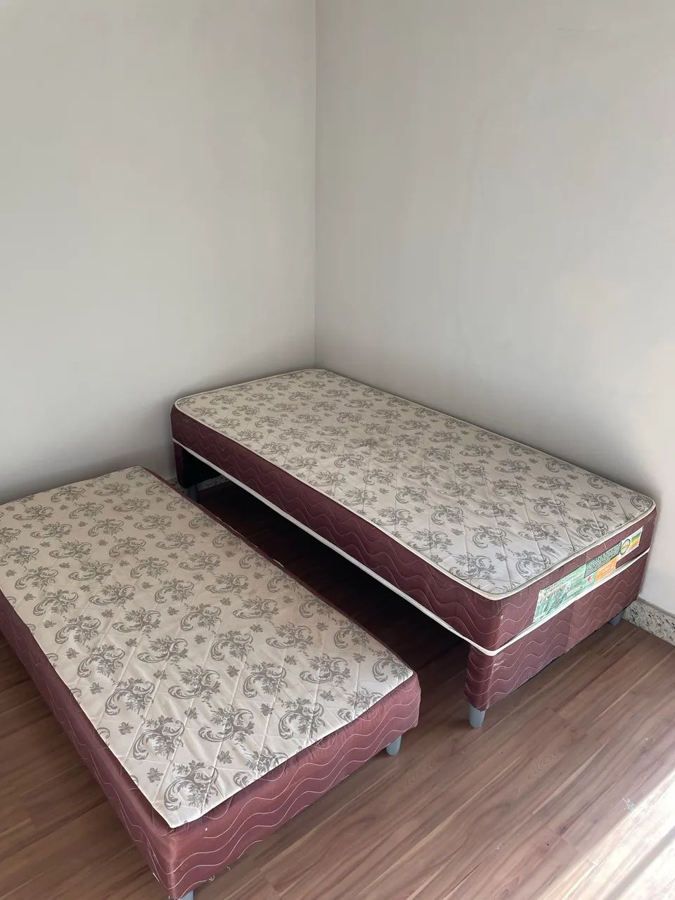 Cama solteiro 