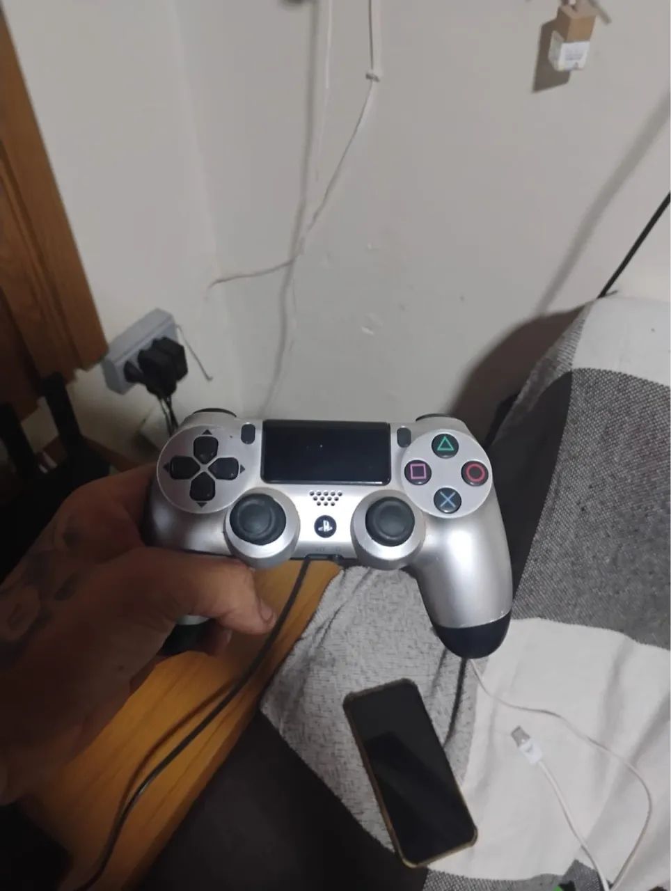 PS4 SLIM 1TERA BYTE - Foto 2