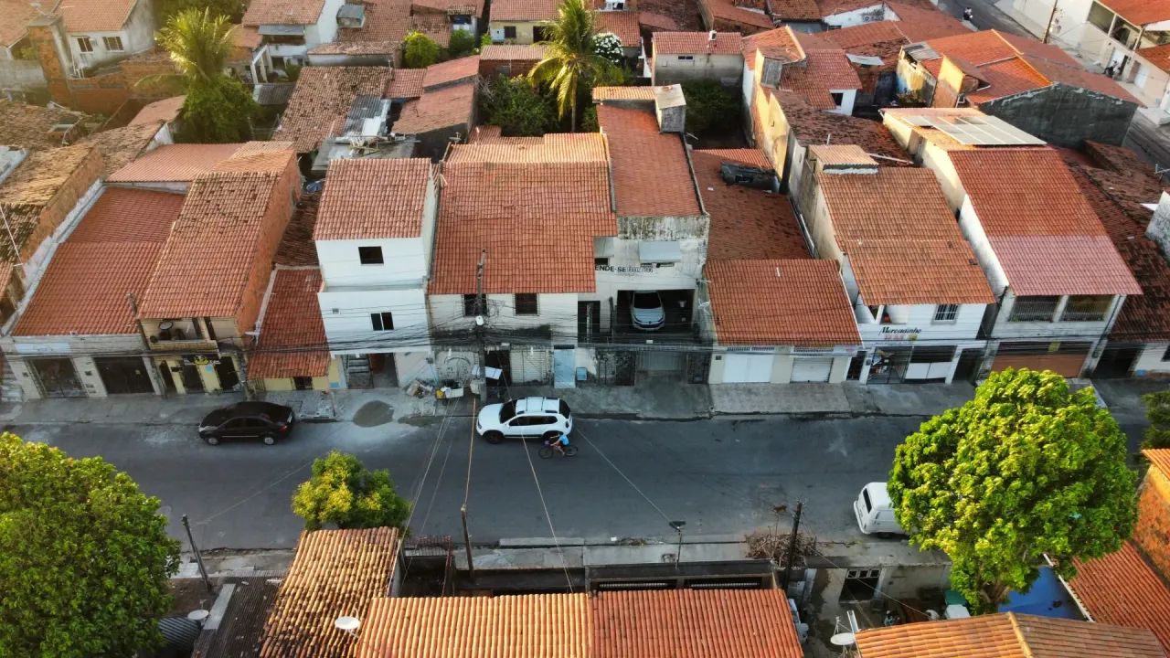 Atenção Investidor - Prédio/Edifício inteiro para venda possui 13,20 x 33 em Henrique Jorg - Foto 2