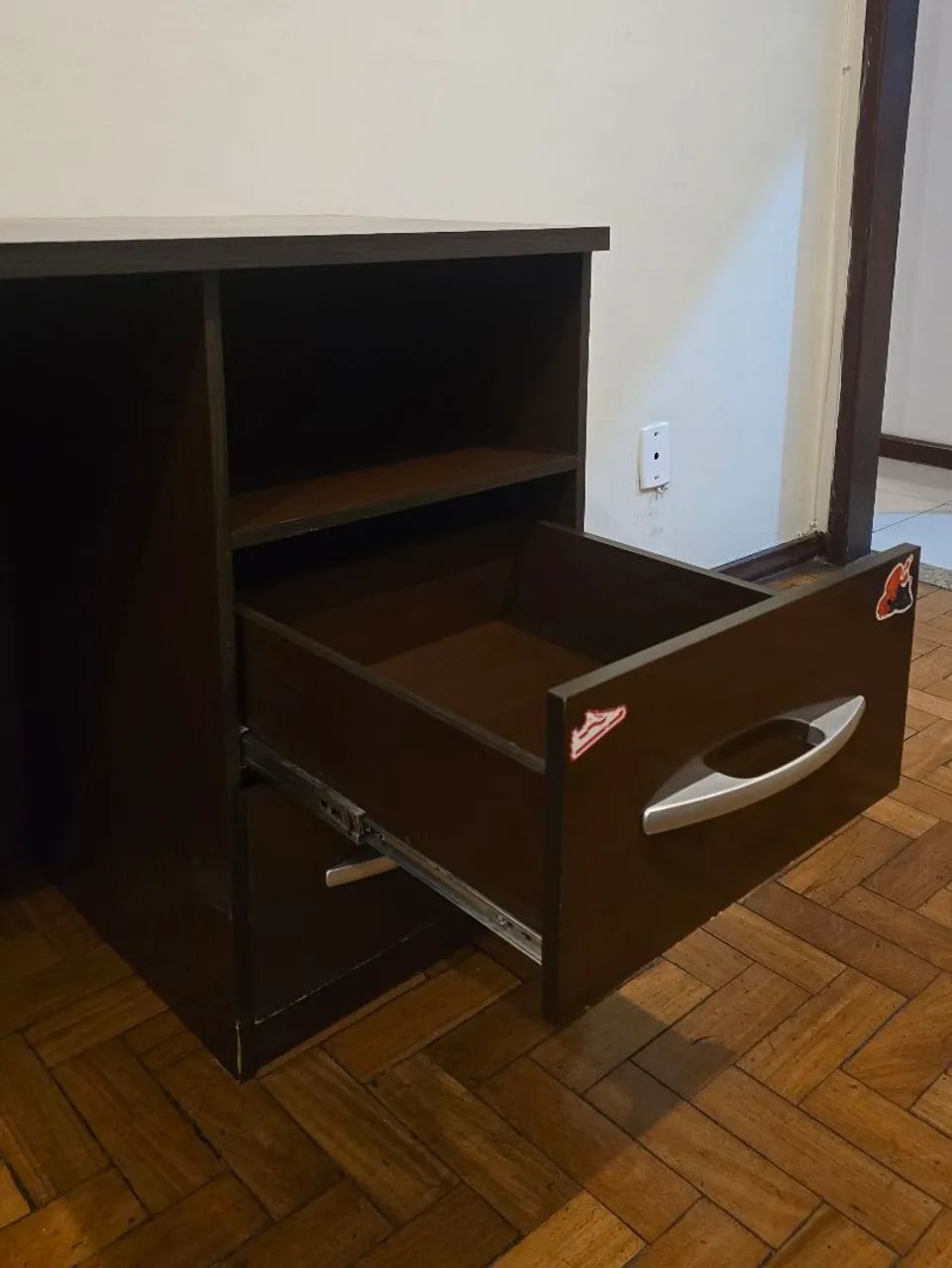 Escrivaninha compacta / mesa de estudos - Foto 3