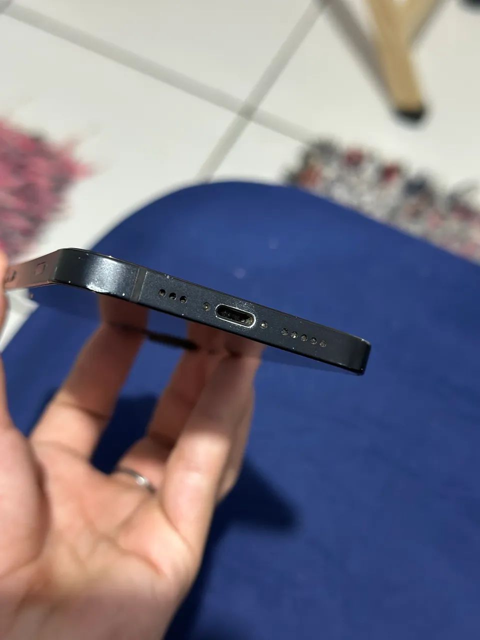VENDO Iphone 12 preto 64gb  - Foto 2