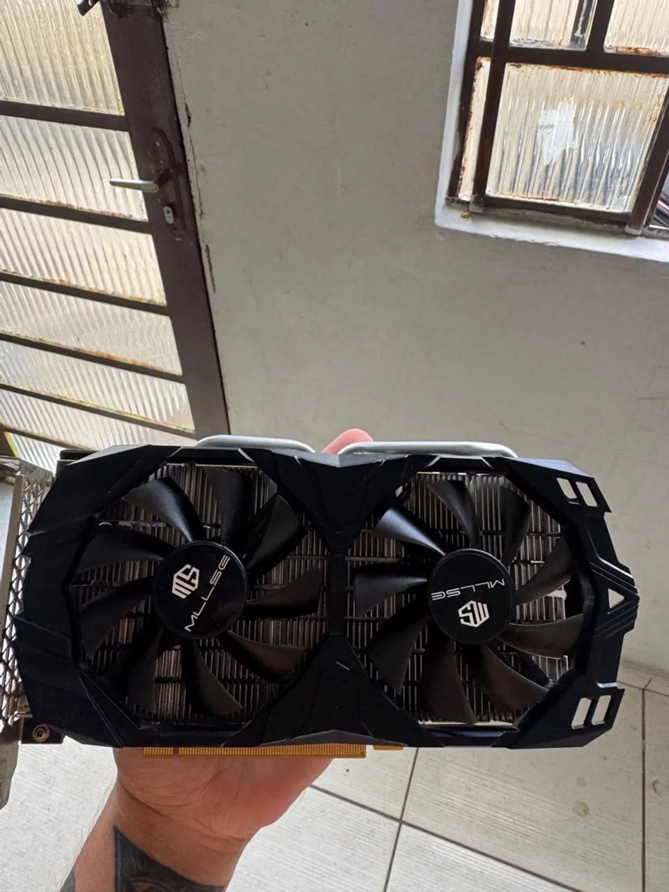 RX 580 8gb funciona perfeitamente  - Foto 4