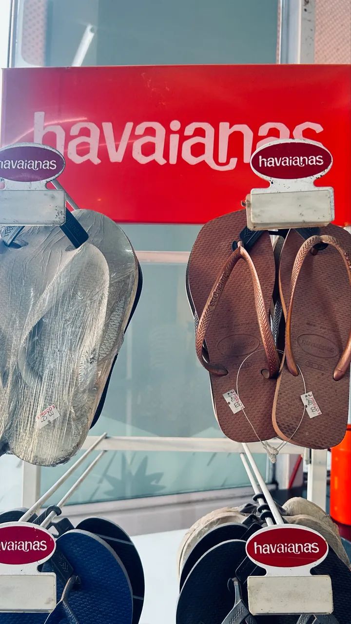 Sandálias e Expositor Havaianas 