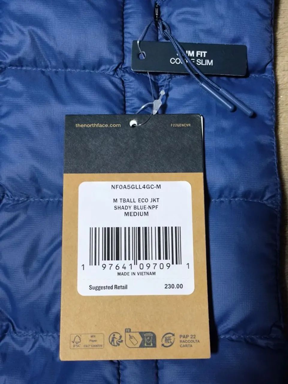 Jaqueta The North Face thermoball azul. - Foto 4