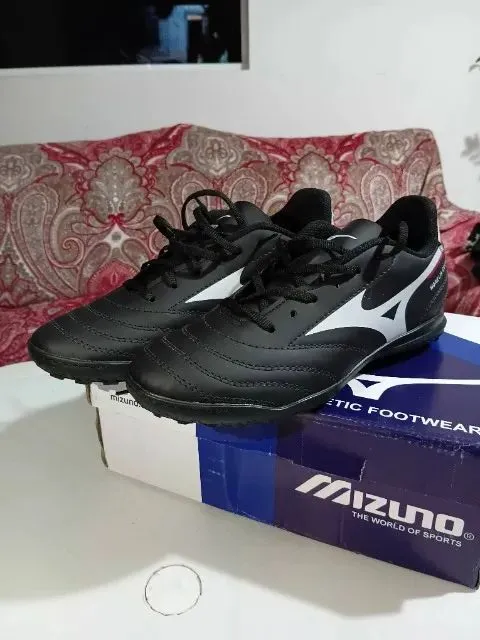 Chuteira Society Mizuno Morelia Pro - Calçados Esportivos - Águas