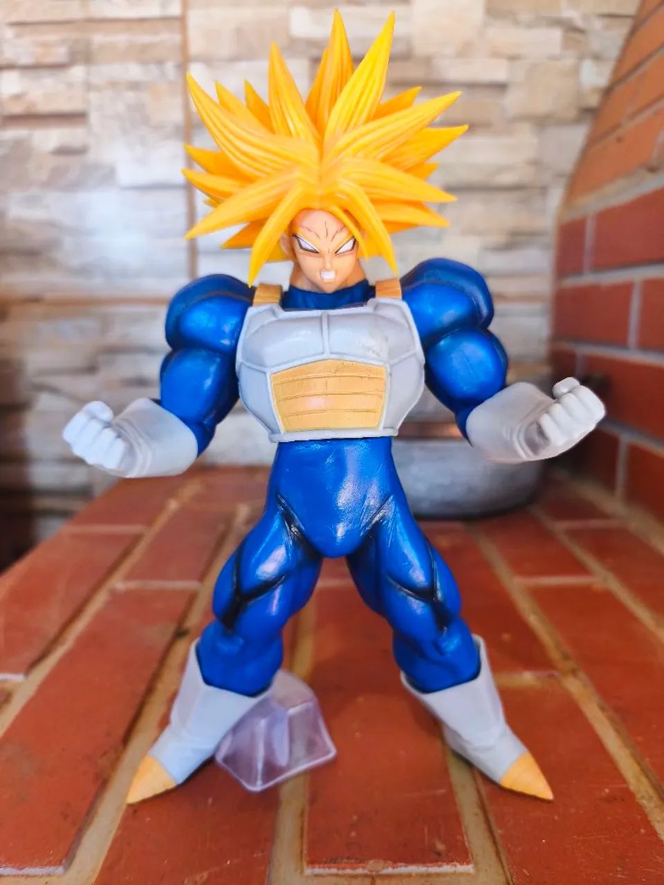 Super Trunks ssj