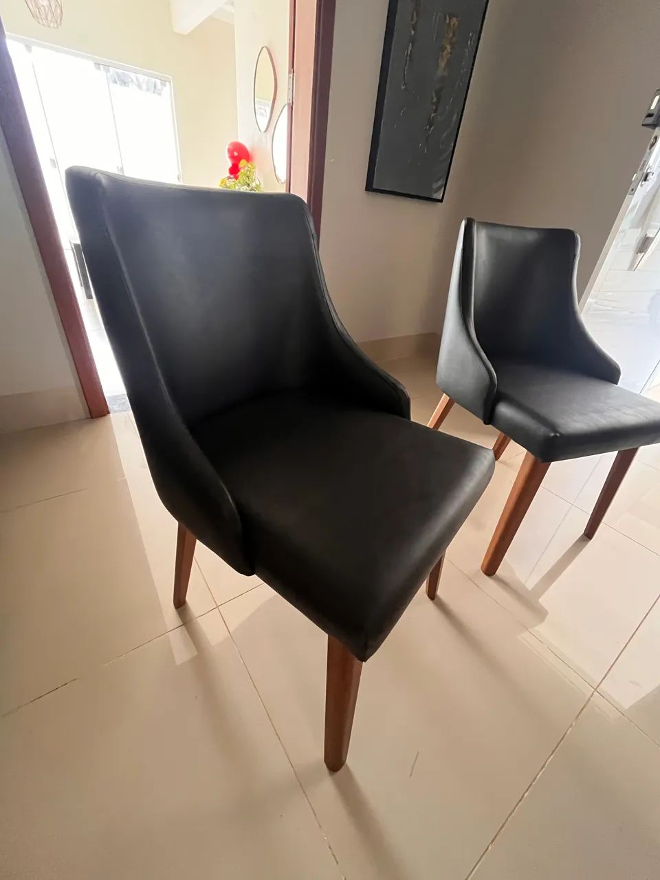 2 Poltronas Pretas  - Foto 4