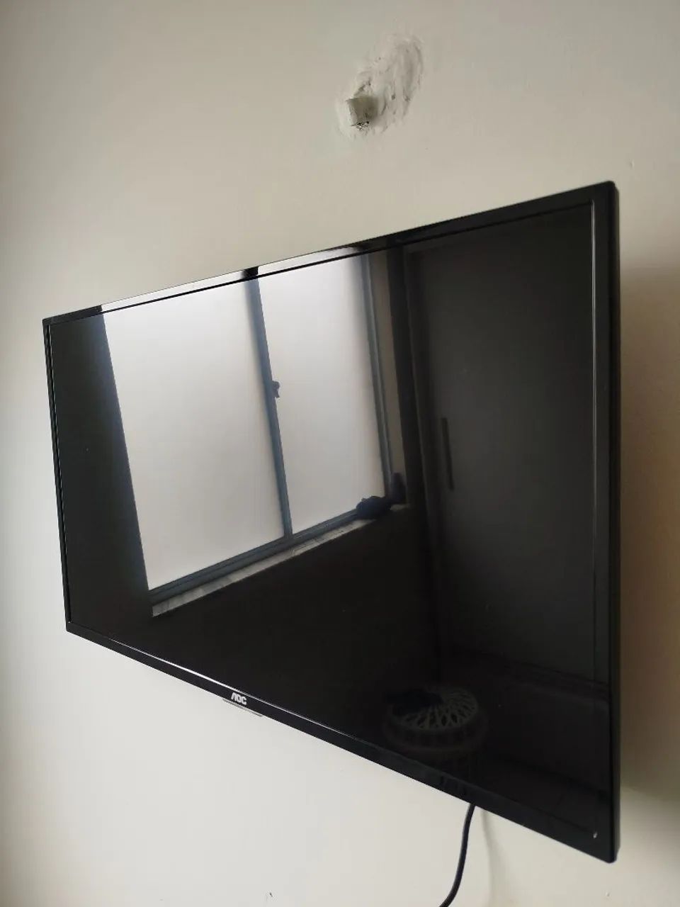 Televisão AOC