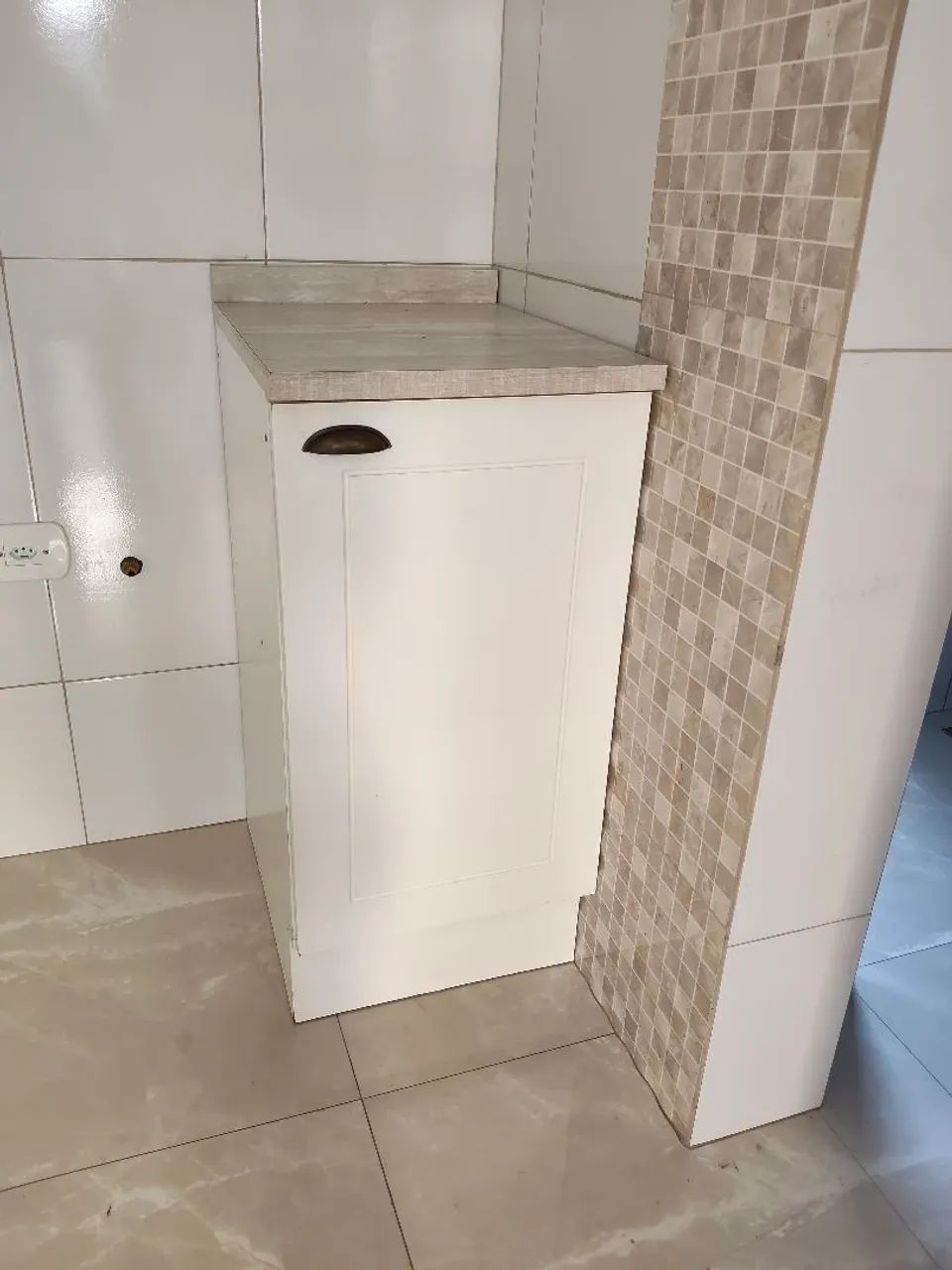 Vendo Móvel para cozinha - Foto 2