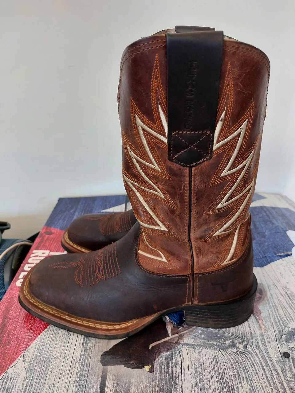 Bota masculina numero 34 - Foto 2