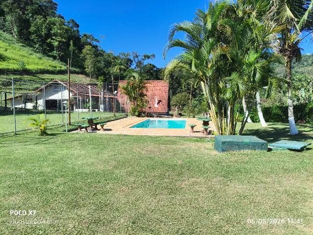 Linda e rentável chácara - Bom Jardim - RJ - Foto 3