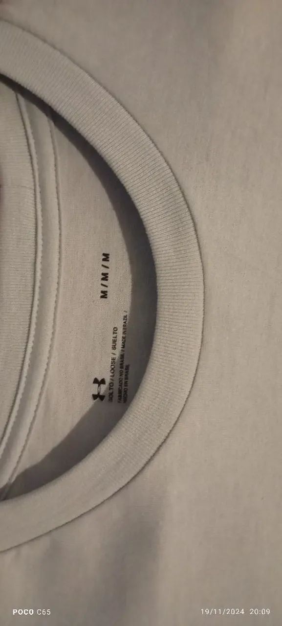 Camiseta UNDER ARMOUR  - Foto 3