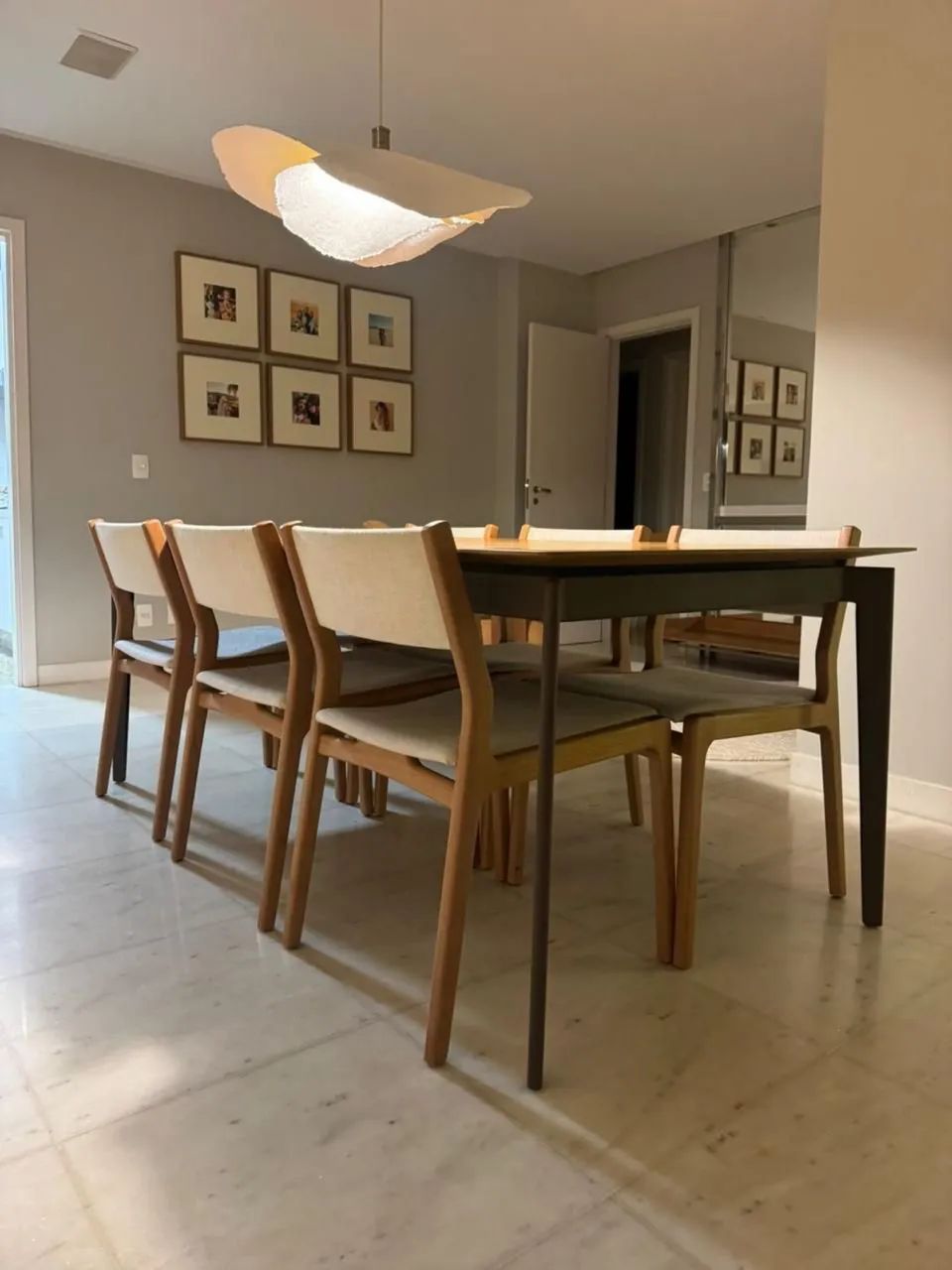 Mesa e cadeiras de Alto Padrão (premium)