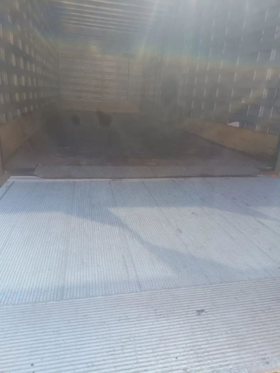 Plataforma elevatória dhollandia 16 - Foto 2