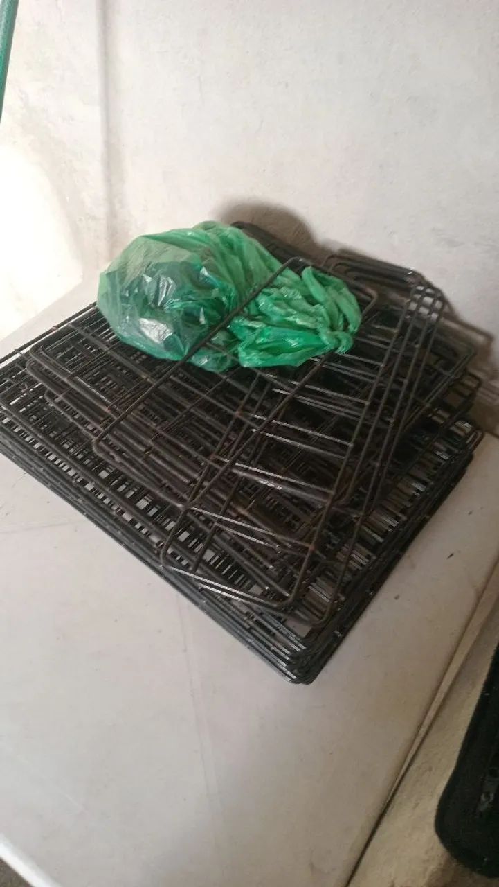 Estante aramada para loja