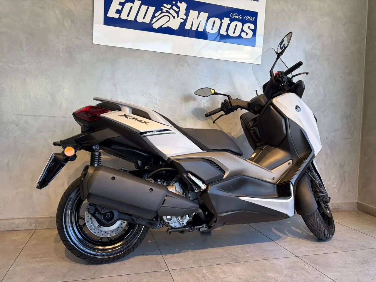 Yamaha XMAX 250 CONNECTED  - Foto 5