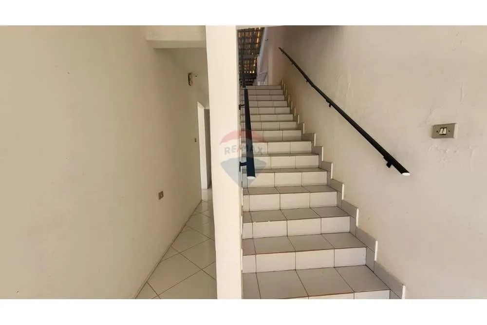Casa com galpão excelente oportunidade para um negocio - Foto 5