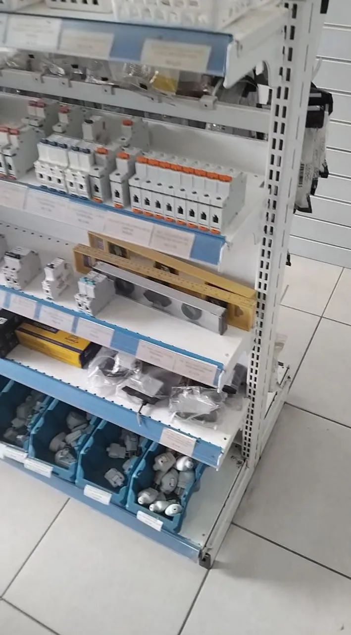 Vendo 2 Gôndolas - R$ 1.000,00  - Foto 5