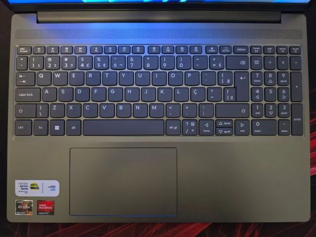 Notebook Lenovo IdeaPad Slim3 Ryzen 7 7735HS + 8GB DDR5 - Foto 3