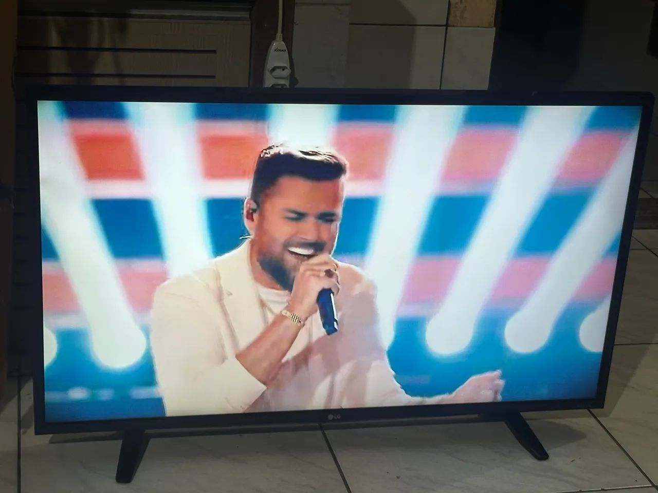 TV LG 43 - Foto 4