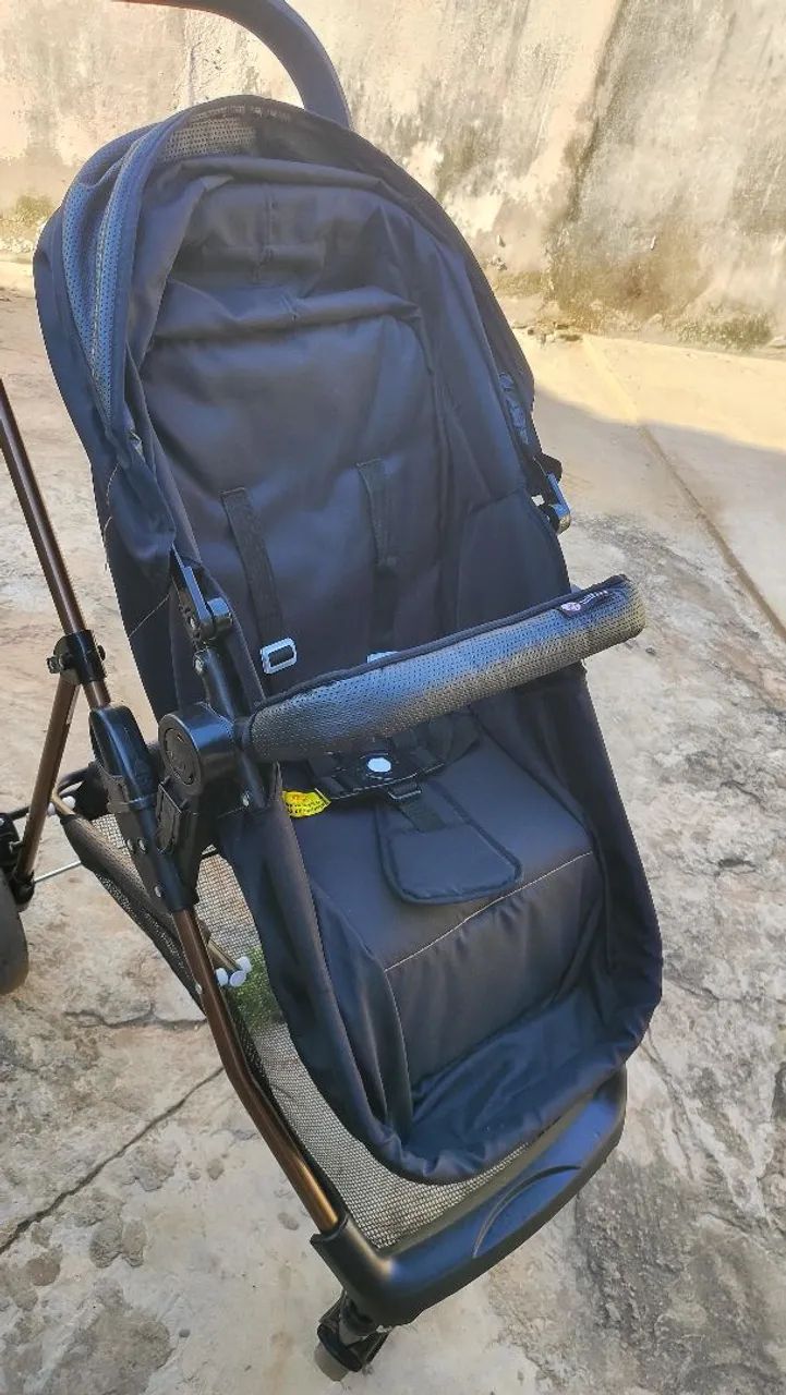 Kit carrinho Galzerano com bebê conforto  - Foto 2