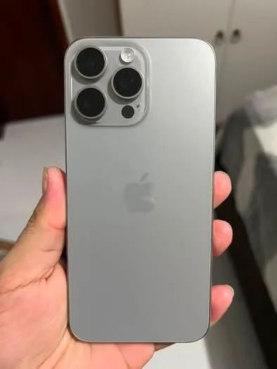 Iphone 15 pro max - Foto 4