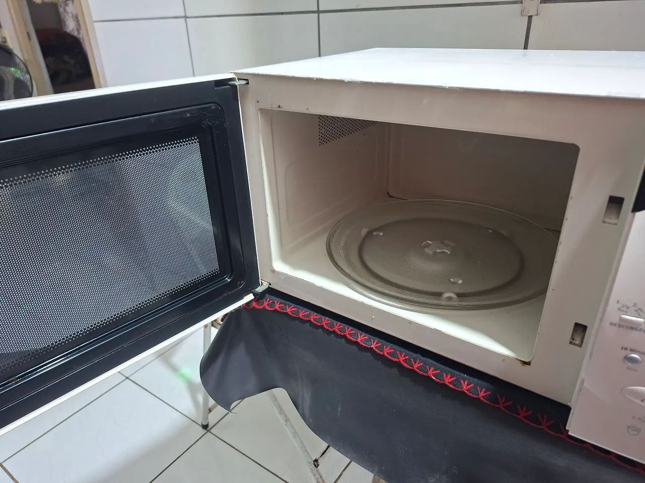 Micro-ondas Samsung 40lt - Foto 3