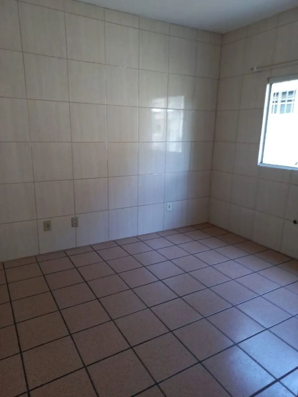 Aluga - se casa na Agronomica 659/  - Foto 2