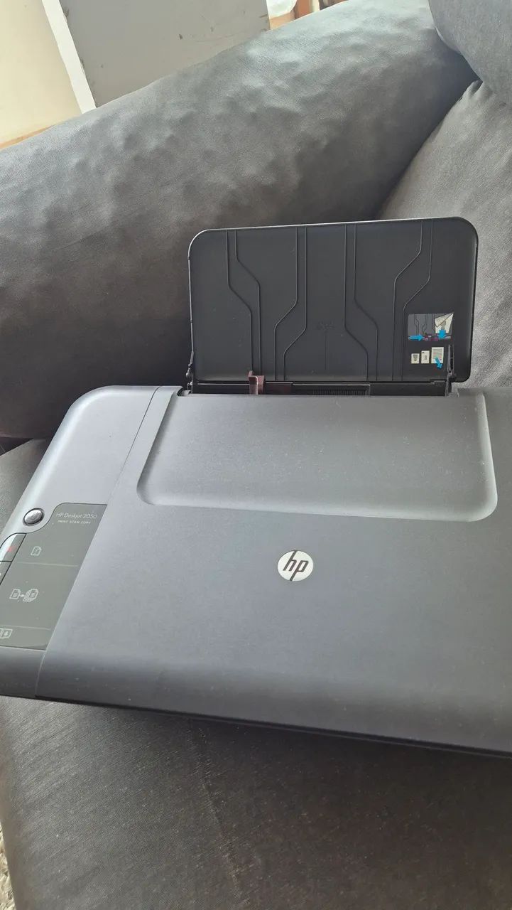 HP Deskjet 2050 - Foto 3